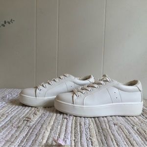Steve Madden White Sneakers - Size 8.5